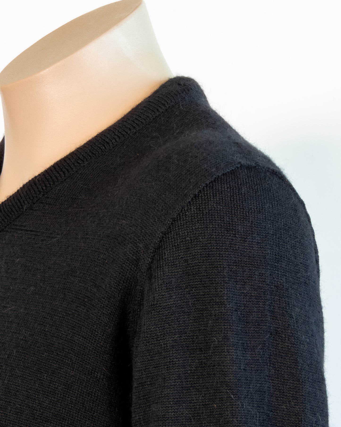 MENS AWAKARI II MERINO VEE