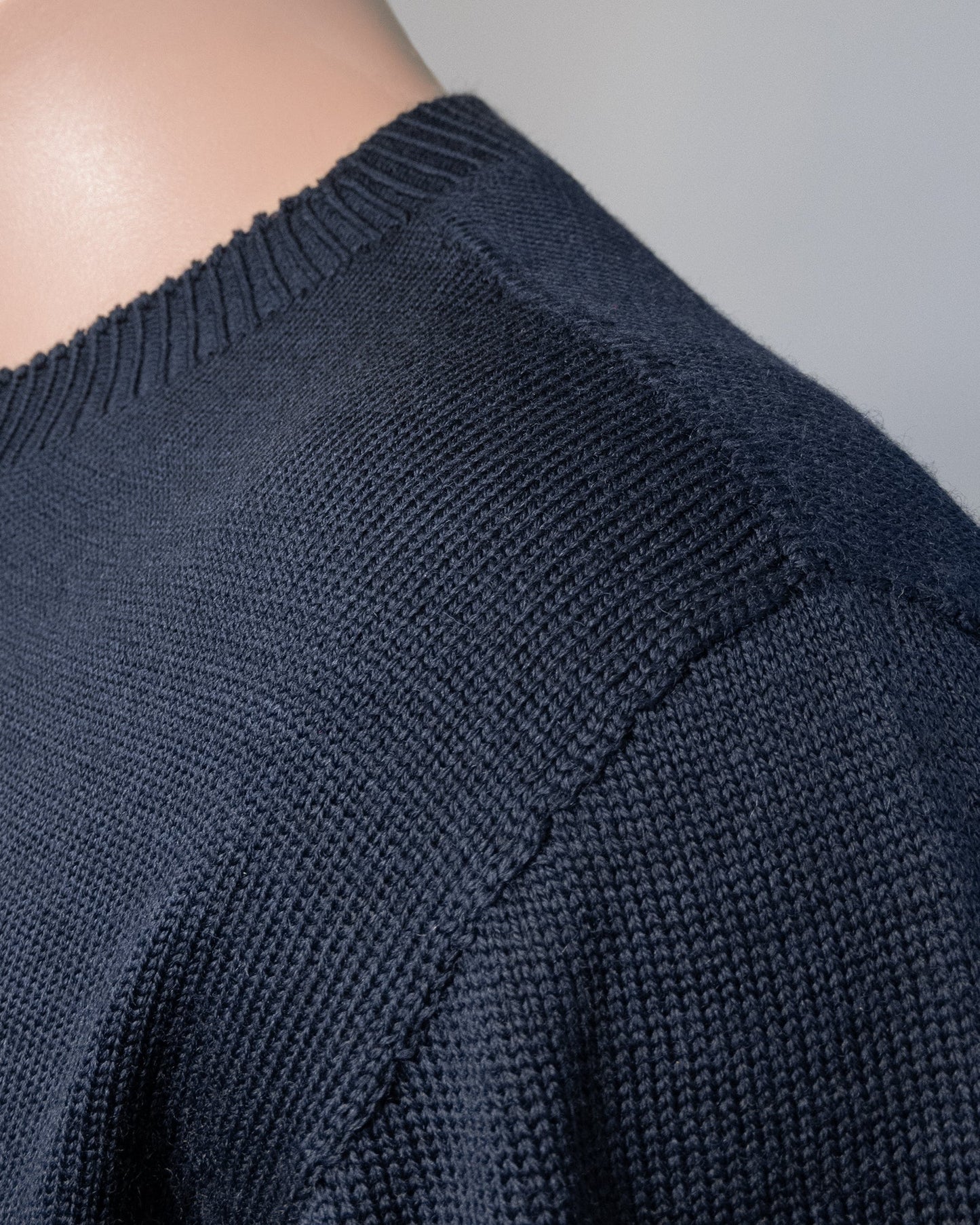 MENS AWAKARI 11 MERINO CREW